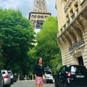 Meet your Posher, Laura